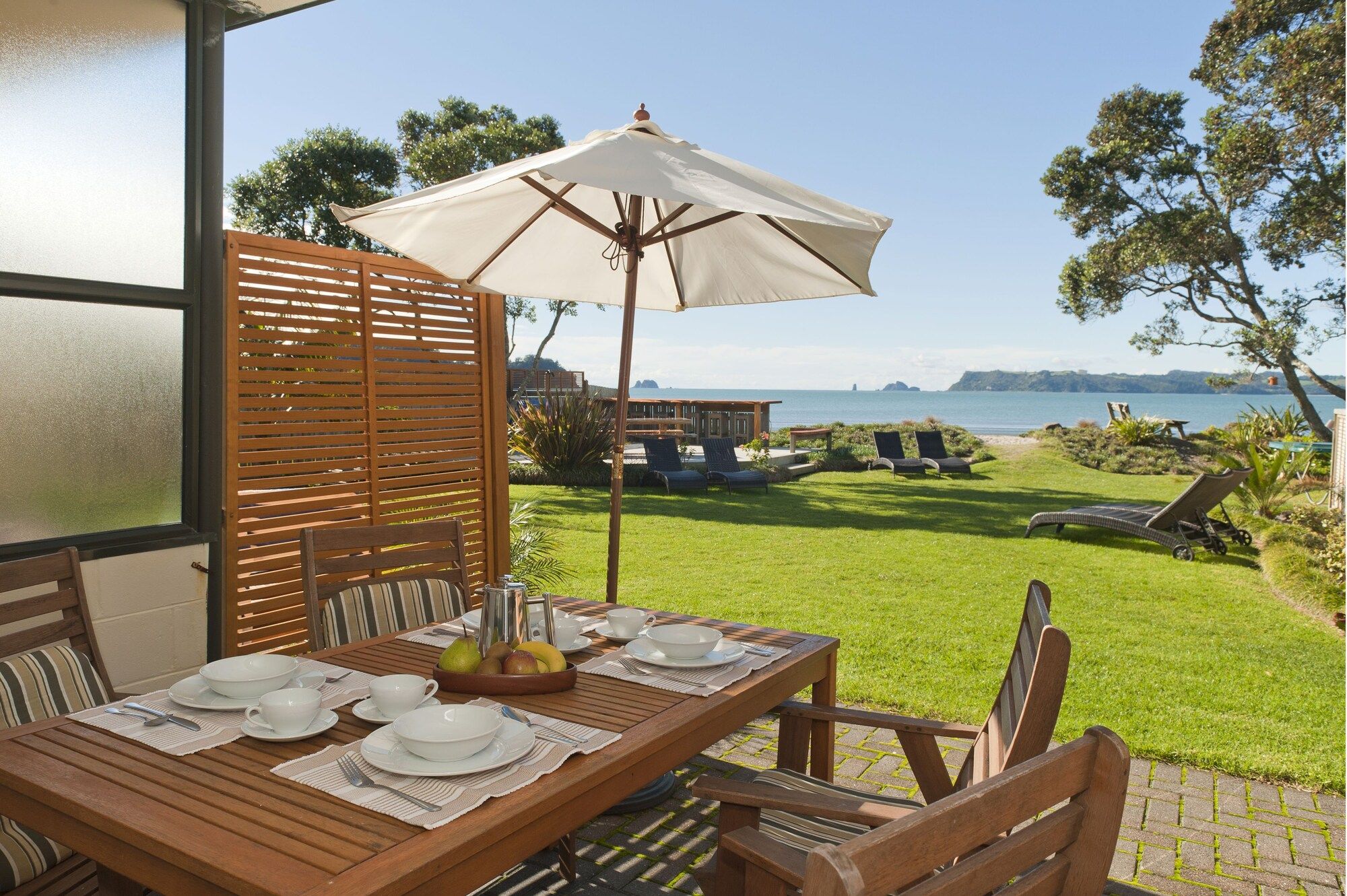 Beachfront Resort - וויטיאנגה - פטיו