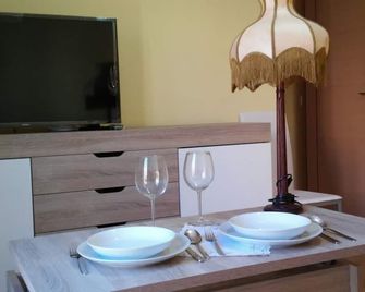 Apartamentos Turísticos La Garza - Cáceres - Jadalnia