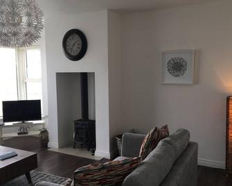 Located on the Wild Atlantic Way in the picturesque village of Dunfanaghy - Dunfanaghy - Sala de estar