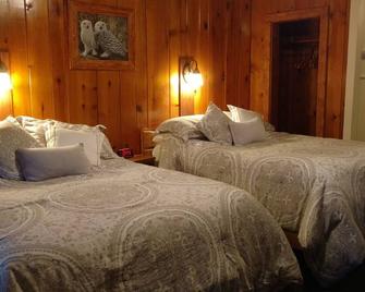 DB Botique and Cabins - East Glacier Park - Camera da letto