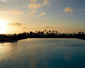 Radisson Blu Aruba - Noord - Piscina