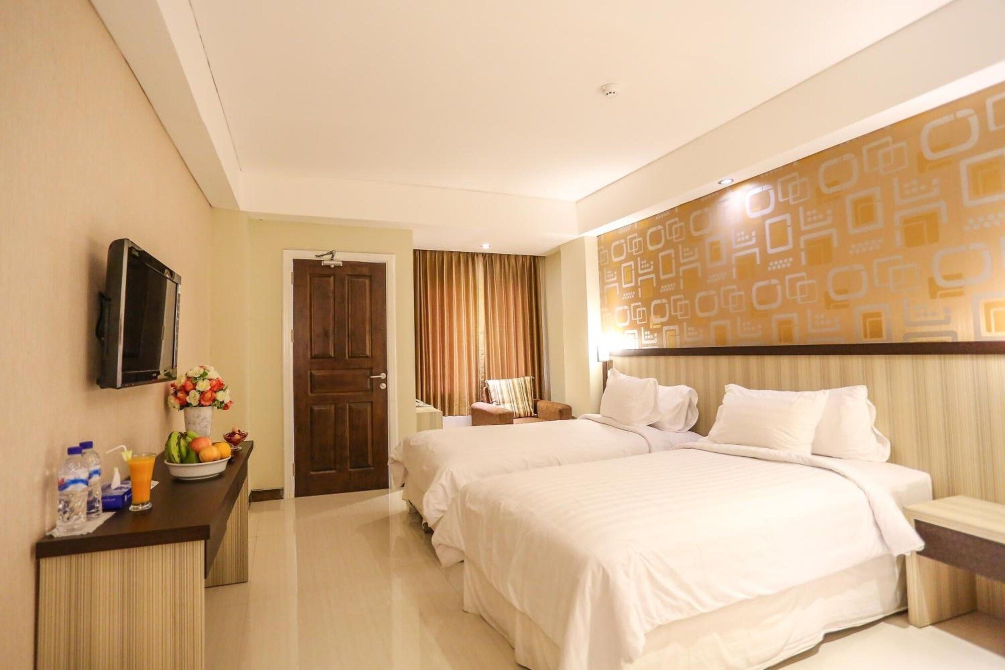 Sylvia Hotel Premier Kupang - Kupang - Schlafzimmer