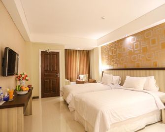 Sylvia Hotel Premier Kupang - Kupang - Habitación