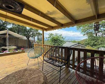 Mobil Home Climatise Golf De Saint Trope - Gassin - Balcon