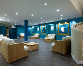 هوتل روما تور فيرجاتا - Torre Gaia - ردهة