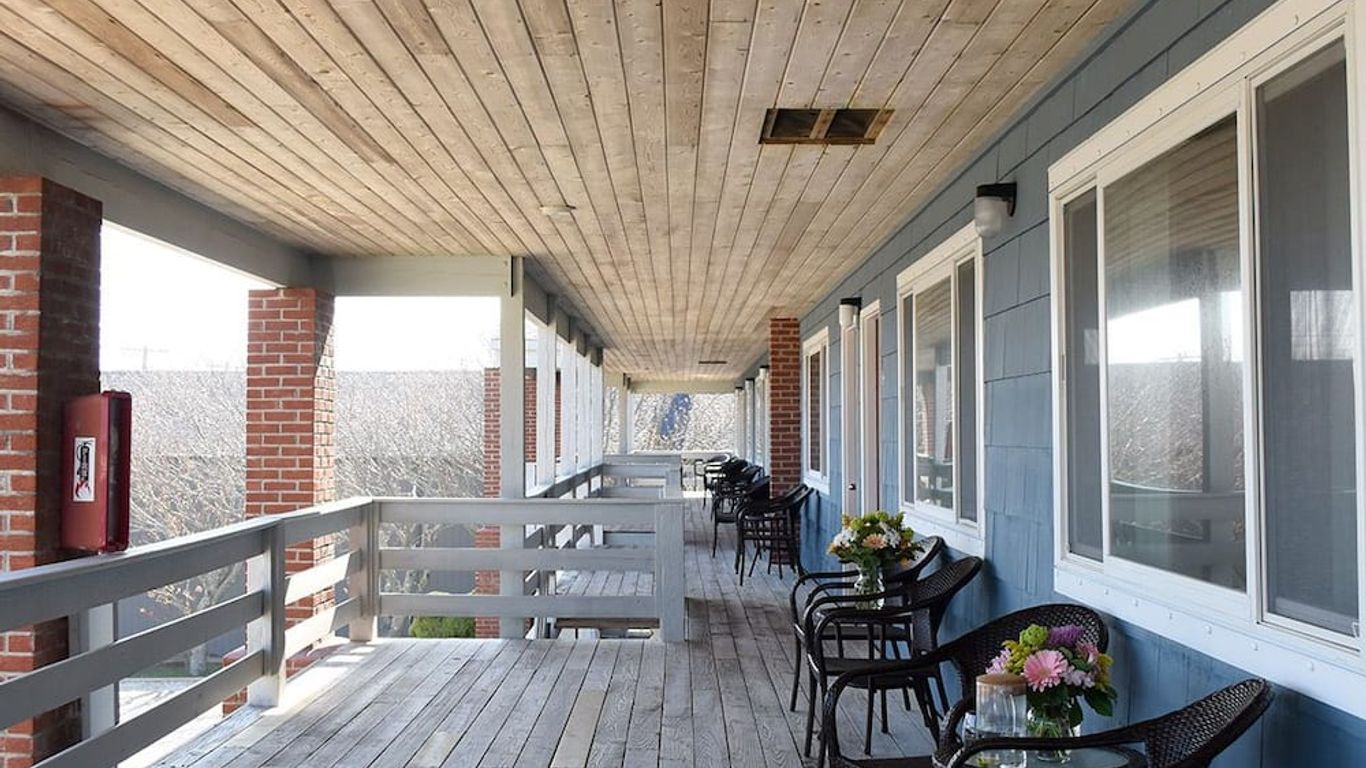 Montauk Oceanside Suites