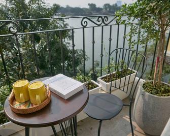 Hanoi Shouten - Staycation - Hanoi - Balcone