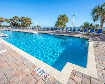 Baywatch Renovated, Unobstructed Oceanfr - North Myrtle Beach - Piscine