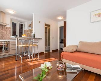 Villa Sv. Petar - Trogir - Sala de estar