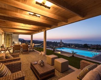 Villa Gg - Kokkini Hani - Bazén