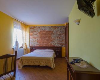 All'Ombra del Castello - Novello - Slaapkamer