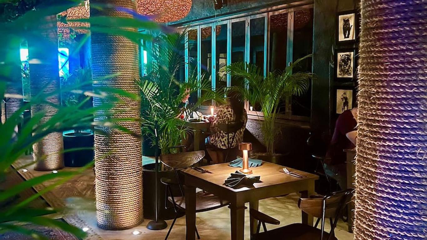 Hotel Casa Hx - Adults Only