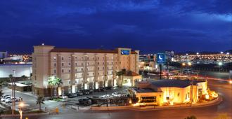 Hotel Mesaluna Near American Consulate - Ciudad Juárez - Edificio