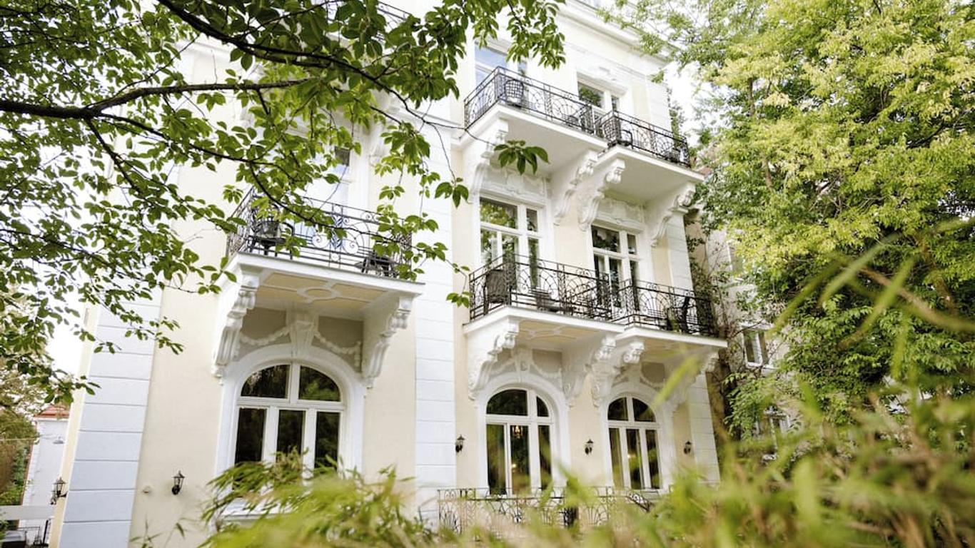 hideauts hotels Villa R