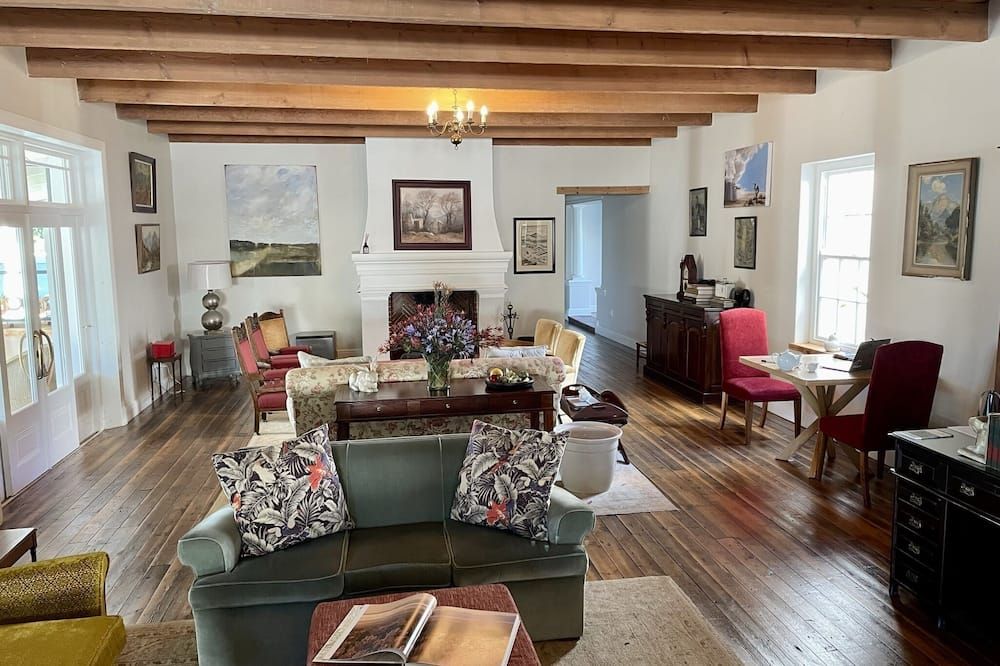 Banhoek Corner Guesthouse - סטלנבוש - סלון