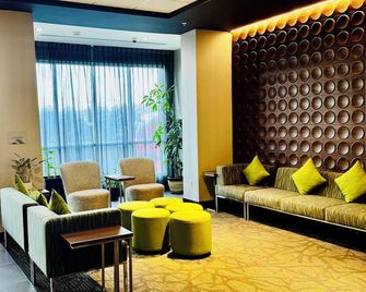 Wingate by Wyndham Kamloops - Kamloops - Lounge