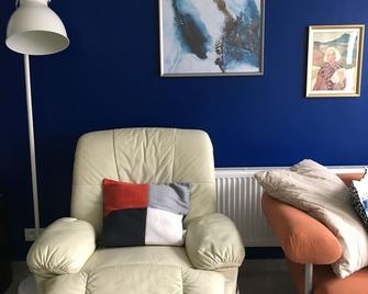 Cozy Apartment In Suburbs Of Antwerp - Antwerpia - Pokój dzienny