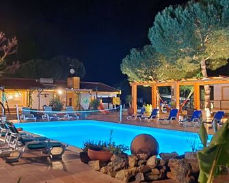 Herdade Do Rio Torto - Portel - Piscina