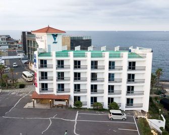 Hotel Navis - Jeju City - Clădire