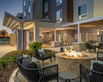 TownePlace Suites by Marriott Ocala - Ocala - Patio