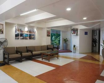 Hotel Executive Residency - Pune - Lobby