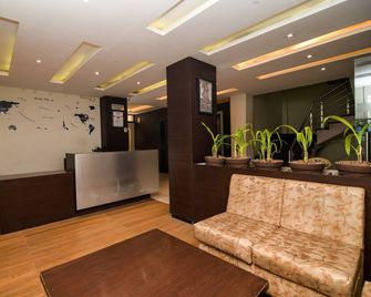 Hotel Shreeram - Ujjain - Recepción