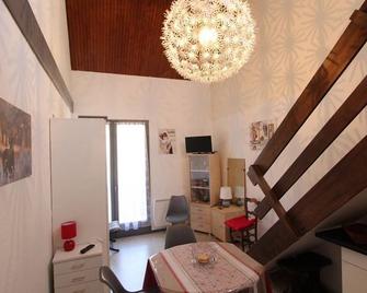 Luchon Centre: Duplex Studio 2/3 Pers, Balcon, Parking - Fr-1-313-209 - Luchon - Essbereich
