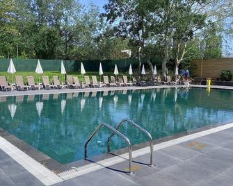 Aquamarine Hotel - Sunny Beach - Pool