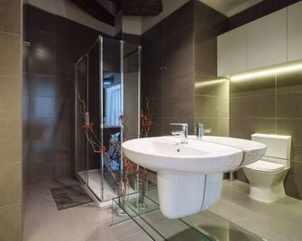 Valencia Luxury - Boutique Redonda - Valencia - Bathroom
