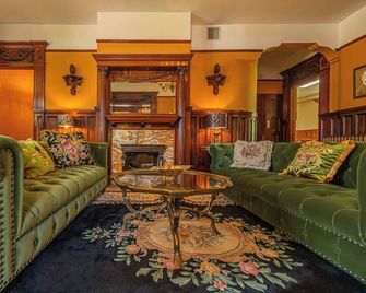 Orman Mansion - Pueblo's Most Luxurious Stay! - Pueblo - Lounge