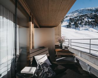 The Crystal Vaya Unique - Obergurgl - Balcone