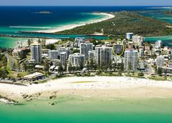 Border Terrace Unit 6 close to beaches, shopping and clubs in Coolangatta & Tweed Heads area - Tweed Heads - Beach