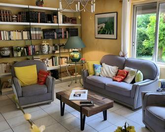 Villa De Monzie, Bazas Centre - Bazas - Living room