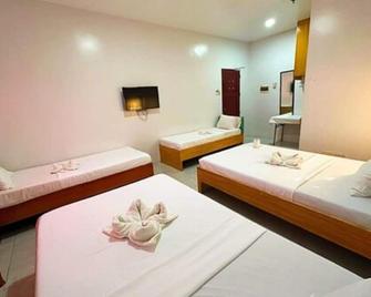A and A Bed & Breakfast Inn powered by Cocotel - Legazpi City - Habitación