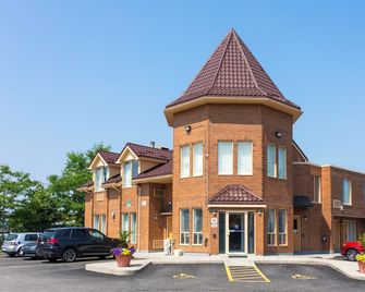 Super 5 Inn - Mississauga - Edificio