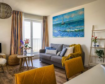 Boulevard 5 - Zandvoort - Living room