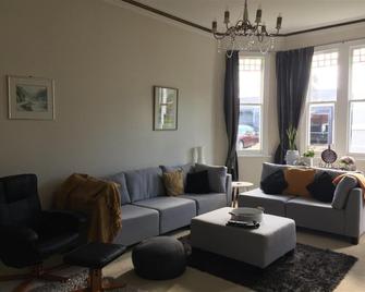 Chelsea House Bed & Breakfast - Whangarei - Sala de estar