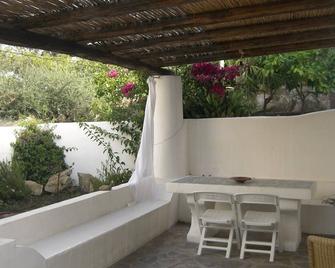 Cottage in Panarea - Isola di Panarea - Patio