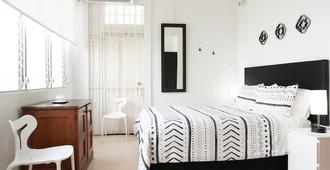 Casa Isabel Bed & Breakfast - San Juan - Bedroom