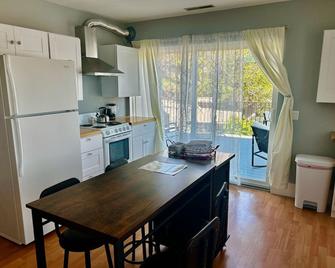 Water Street Retreat - Chelan - Kök