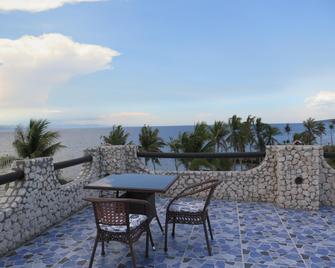 The Wild Orchid Resort - Moalboal - Moalboal - Patio