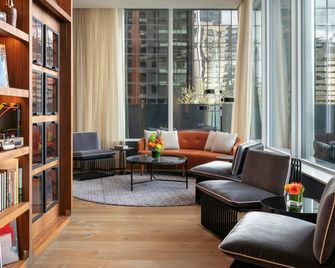 โรงแรมเดอะซาวน์ ซีแอตเทิล เบลล์ทาวน์ - เทเพสทรีคอลเลกชั่น บายฮิลตัน - ซีแอตเทิล - เลานจ์