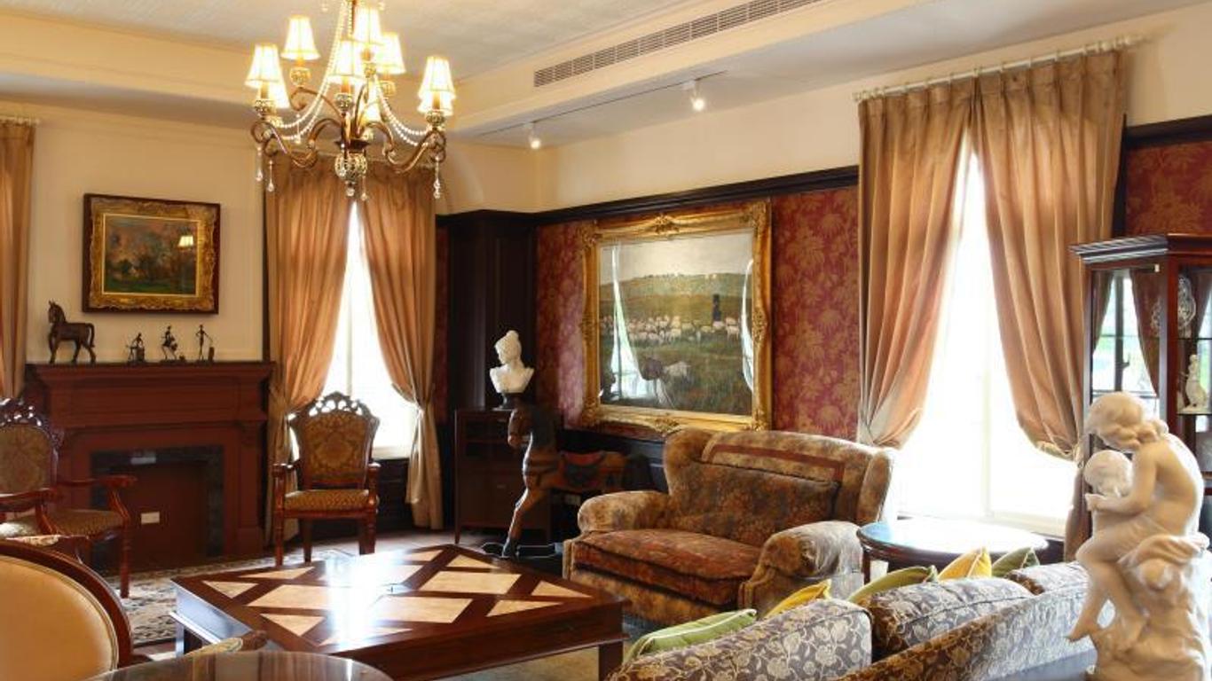 هوت-رين فيلا