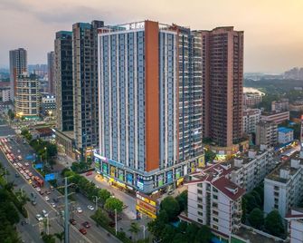Gelphine Blues Coffee Hotel - Nanning - Bygning