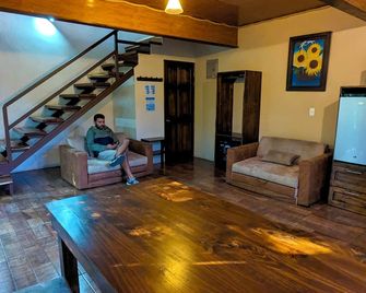 Chalet in the mountain #2 - Monteverde - Salon