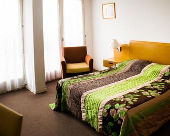 HOTEL DE JOUVENCE - Dax - Slaapkamer