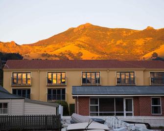 Akaroa Criterion Motel - Akaroa - Building