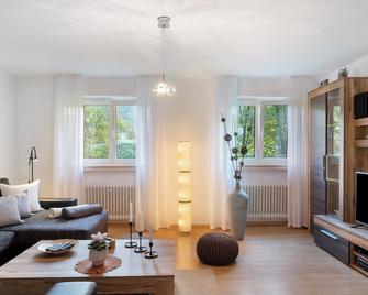 Ferienwohnung Am Dorfbach - Merzhausen - Sala de estar