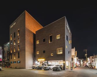 Hotel Iam - Suncheon - Building