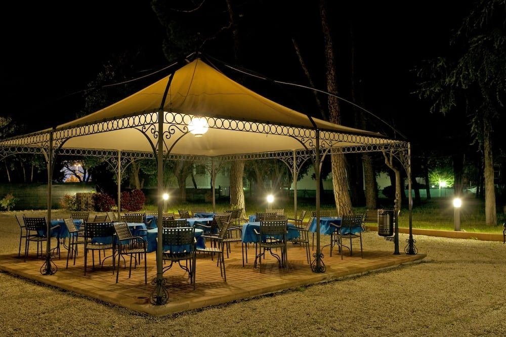 فيلا رافيلو بارك هوتل